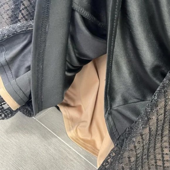 NWT Tadashi Shoji Samira Black/Nude Sequin gown - Size 14 - Picture 9 of 13